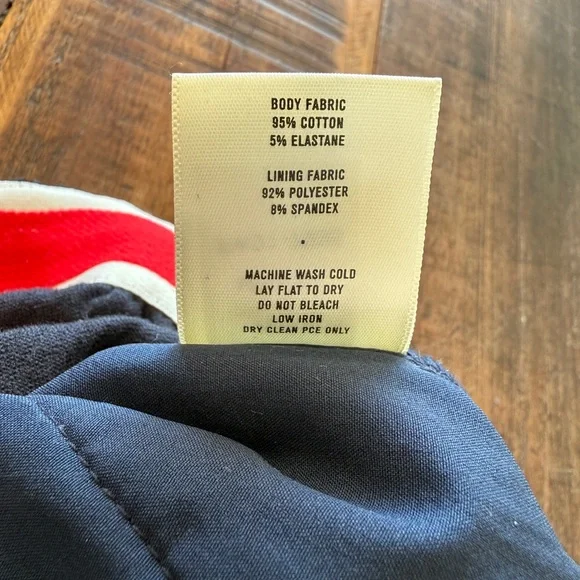 Tracksmith Cross Country Corduroy Shorts in size Medium - Picture 5 of 6